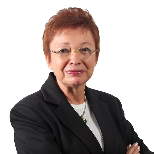 Ayşe Nur Çakar, Prof.