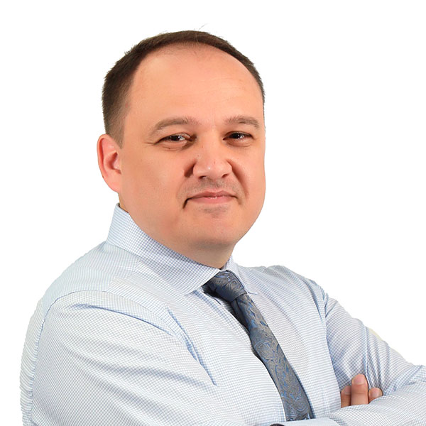 Oğuz Ergin, Chief Advisor to the Chairman of Board of Trustees, Head of Department