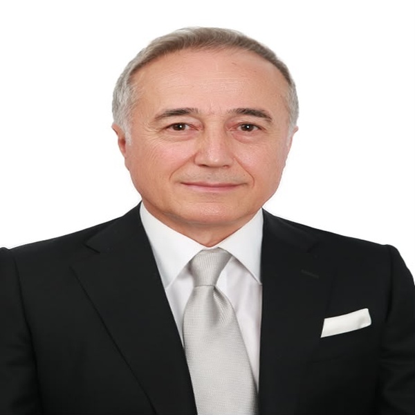 İsmail Kırca, Prof. Dr.