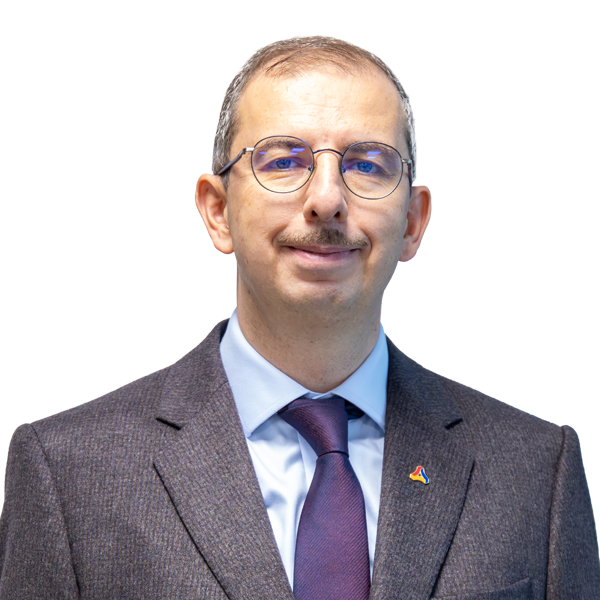 Mehmet Ünlü, Prof.