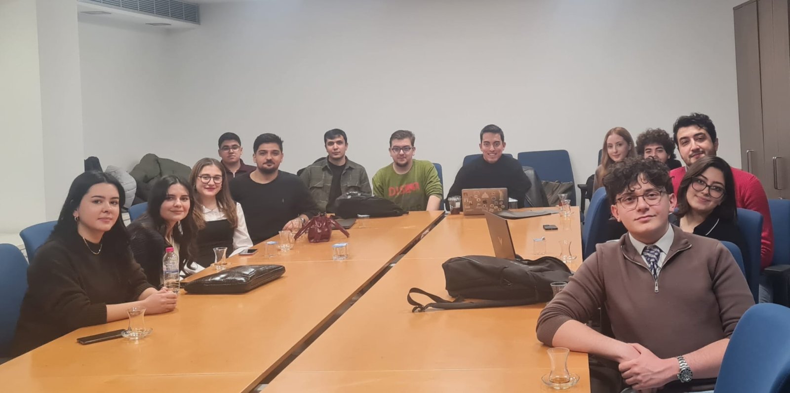 TOBB ETÜ İktisat Bölümü Öğrencileri, 2025–2026 Bahar Dönemi Ortak Eğitim Sunumlarında Deneyimlerini Paylaştı!