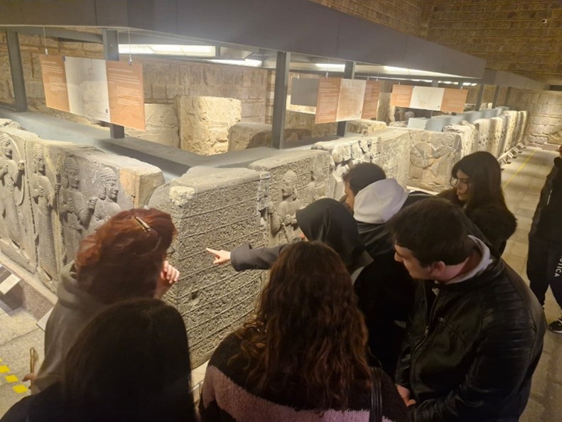 4. Sınıf Öğrencilerimiz Anadolu Medeniyetleri Müzesinde!