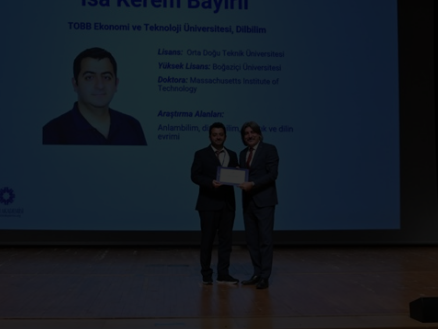 Bölümümüz Öğretim Üyesi Doç. Dr. İsa Kerem Bayırlı BAGEP Dilbilim Alanında Ödül Kazandı!